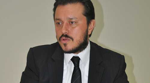 Herkese örnek olmalı