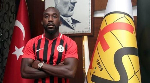 Herve Kage'de kriz büyüdü!