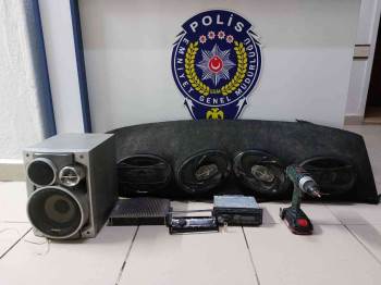 Hırsızı Otomobilin Önündeki Amblem Ele Verdi
