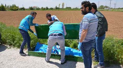 Hırsızlık için duvarı delip girdi ama öldü