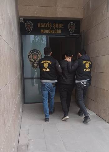 Hırsızlık Suçundan 30 Yıl 9 Ay 2 Gün Hapis Cezası İle Aranan Şahıs Yakalandı
