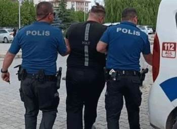 Hırsızlık Suçundan 8 Ay 10 Gün Hapis Cezası İle Aranana Şüpheli Yakalandı
