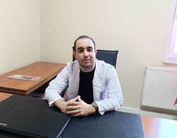 Hisarcık’A Atanan İlk Dahiliye Uzmanı Göreve Başladı
