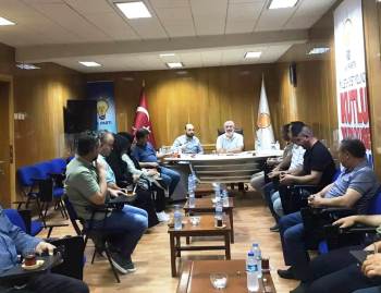 Hisarcık Ak Parti İlçe Başkanlığında Koordinasyon Toplantısı
