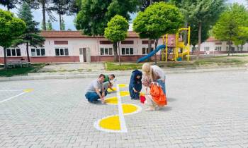 Hisarcık Atatürk İlkokulu Bahçesi Renklendi
