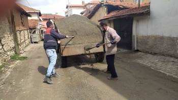 Hisarcık Belediyesi’Nden Kumlama Çalışması
