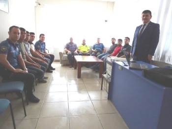 Hisarcık Emniyet Amirliği Personeline Halkla İlişkiler Ve İletişim Semineri
