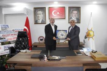 Hisarcık Heyetinden Başkan Önsay’A, “Hayırlı Olsun” Ziyareti
