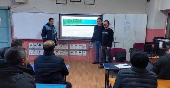 Hisarcık’Ta “Arı Sütü Üretimi Ve Ana Arı Yetiştiriciliği” Kursu
