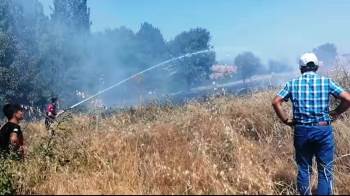 Hisarcık’Ta 5 Dekar Hububat Ekili Alan Yandı
