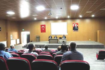 Hisarcık’Ta Dere Yataklarının Islah Edilmesi Ve Temizlenmesi Konulu Toplantı
