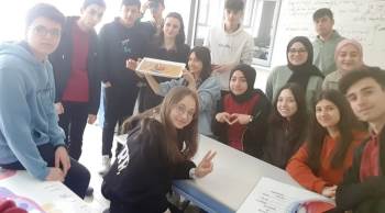 Hisarcık’Ta Lise Öğrencileri Koyun Kalbi Üzerinde Deney Yaptılar
