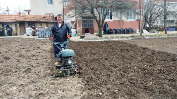 Hisarcık’Ta Motorlu Çapa Makineleri Yaygınlaştı
