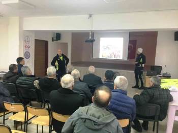 Hisarcık’Ta Muhtarlara İlk Yardım Ve Trafik Eğitimi
