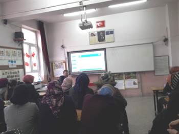 Hisarcık’Ta Velilere Koronavirüsü Bilgilendirmesi
