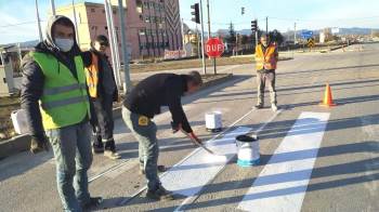 Hisarcık’Ta Yaya Geçiş Çizgileri Boyama Çalışması
