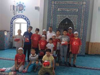 Hisarcık’Ta Yaz Kur’An Kursu Öğrencileri Ödüllendirildi
