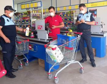 Hisarcık’Ta Zabıta Ekiplerinden İş Yerlerinde Etiket Denetimi
