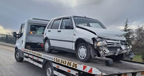 Hızını alamadı, Eskişehir Şehir Hastanesi'ne kaldırıldı