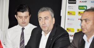  Hocamızın arkasındayız