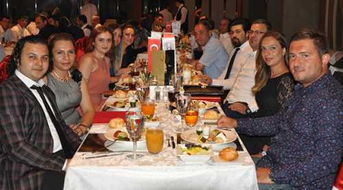 HONDA UFUK PLAZA YEMEKTE BULUŞTU