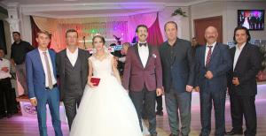 Hoşşoy ailesinin mutlu günü