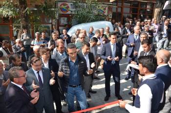 Hukuk Bürosu Dualarla Açıldı
