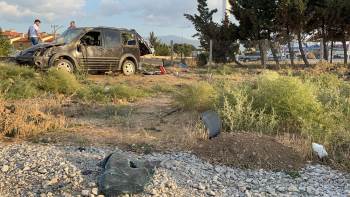 Hurdaya Dönen Aracın Sürücüsü Kazayı Yaralı Atlattı
