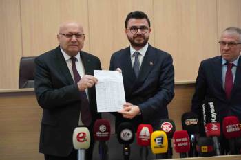 Hüseyin Okandan, AK Parti Kayseri İl Başkanlığı’na seçildi