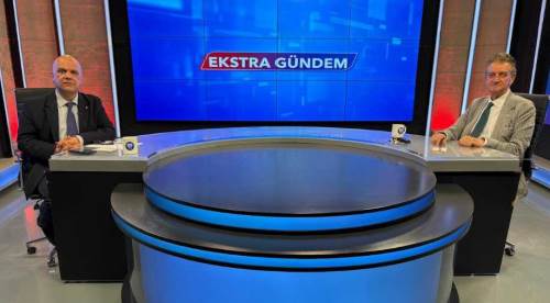 Hüsnü Bozkurt Eskişehir’i salladı