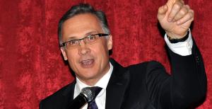 ''İş dünyasına da hitap ediyoruz''