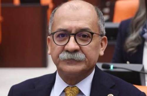 İbrahim Arslan’dan Utku Çakırözer’e YENİ Parti'deki görevi için tebrik mesajı