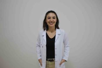 İç Hastalıkları Uzm. Dr. Ezgi Emre Görevine Başladı
