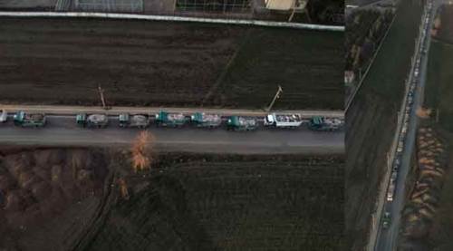 İç sızlatan görüntü: Bir şehrin enkazı böyle taşınıyor