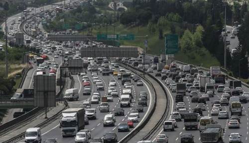 İçişleri Bakanlığı’ndan bayram trafiği uyarısı: 8 Nisan'a kadar sürecek!