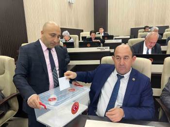 İgm’De İl Encümen Üyeleri Seçildi
