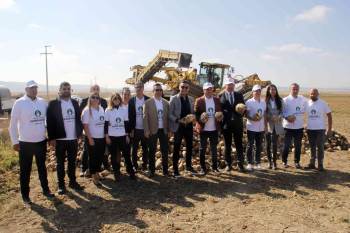 İgsaş Genel Müdürü Ünal: "Gerektiği Kadar Gübre Kullanımı Verimi Artırır"
