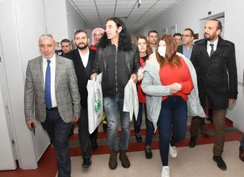 İhh Hisarcık Temsilcisi Var, Onkoloji Hastası Çocuklarla Buluştu

