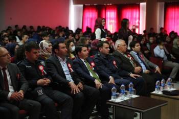 İhsaniye’De Milli Şair Anıldı
