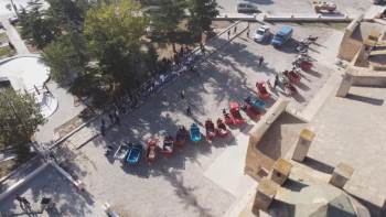 İhsaniye İlçesinde Jandarma Ekipleri 100 Sürücüye Güvenlik Trafik Eğitimi Verdi
