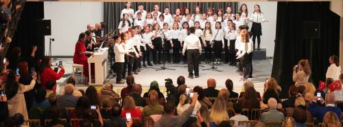 İki Elin Sesi Var Çocuk Korosu Eskişehirlilere coşku dolu anlar yaşattı