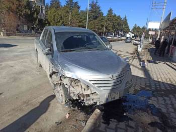 İki Kamyonetin Çarpıştığı Kazada 1 Kişi Yaralandı
