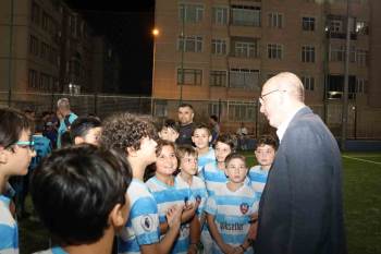 İl Başkanı Önsay,” Türkiye Yüzyılının Müjdecisi Gençlerimize Güveniyoruz”
