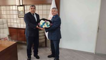 İl Milli Eğitim Müdürü Miraç Sünnetçi Görevine Başladı
