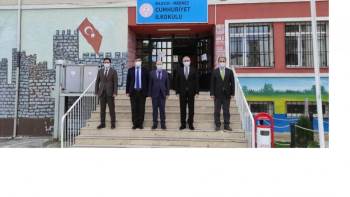 İl Müdürü Akyol’Dan Okul Ziyaretleri
