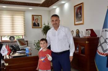 İl Müdürü Çelik’E Anlamlı Ziyaret
