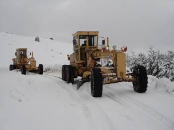 İl Özel İdaresinin Karla Mücadele Çalışmaları Aralıksız Devam Ediyor
