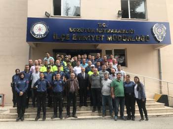 İlçe Emniyet Müdürü Hakkı Güner, Bozüyük’E Veda Etti
