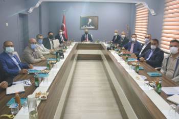 İlçe Milli Eğitim Müdürleri Toplantısı Domaniç’Te Yapıldı
