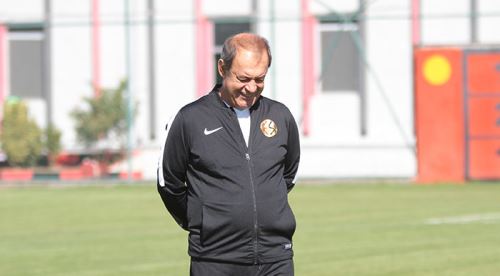 İldiz’in yüzü gülmeye başladı